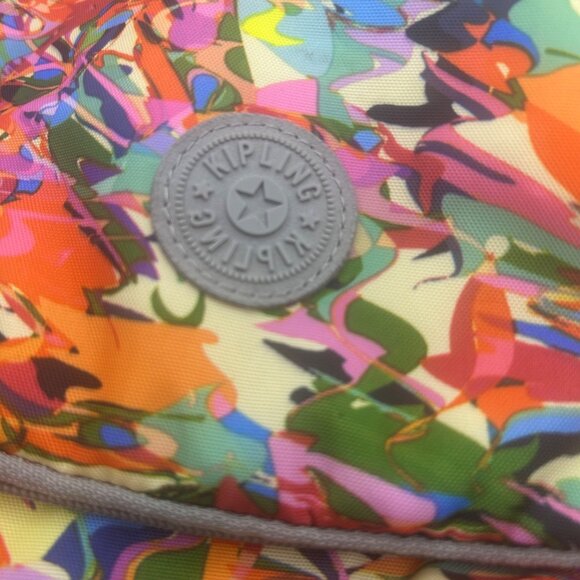 Kipling Multicolor Printed Crossbody Bag With Adjustable Grey Strap & Zipper Poc - Picture 2 of 12